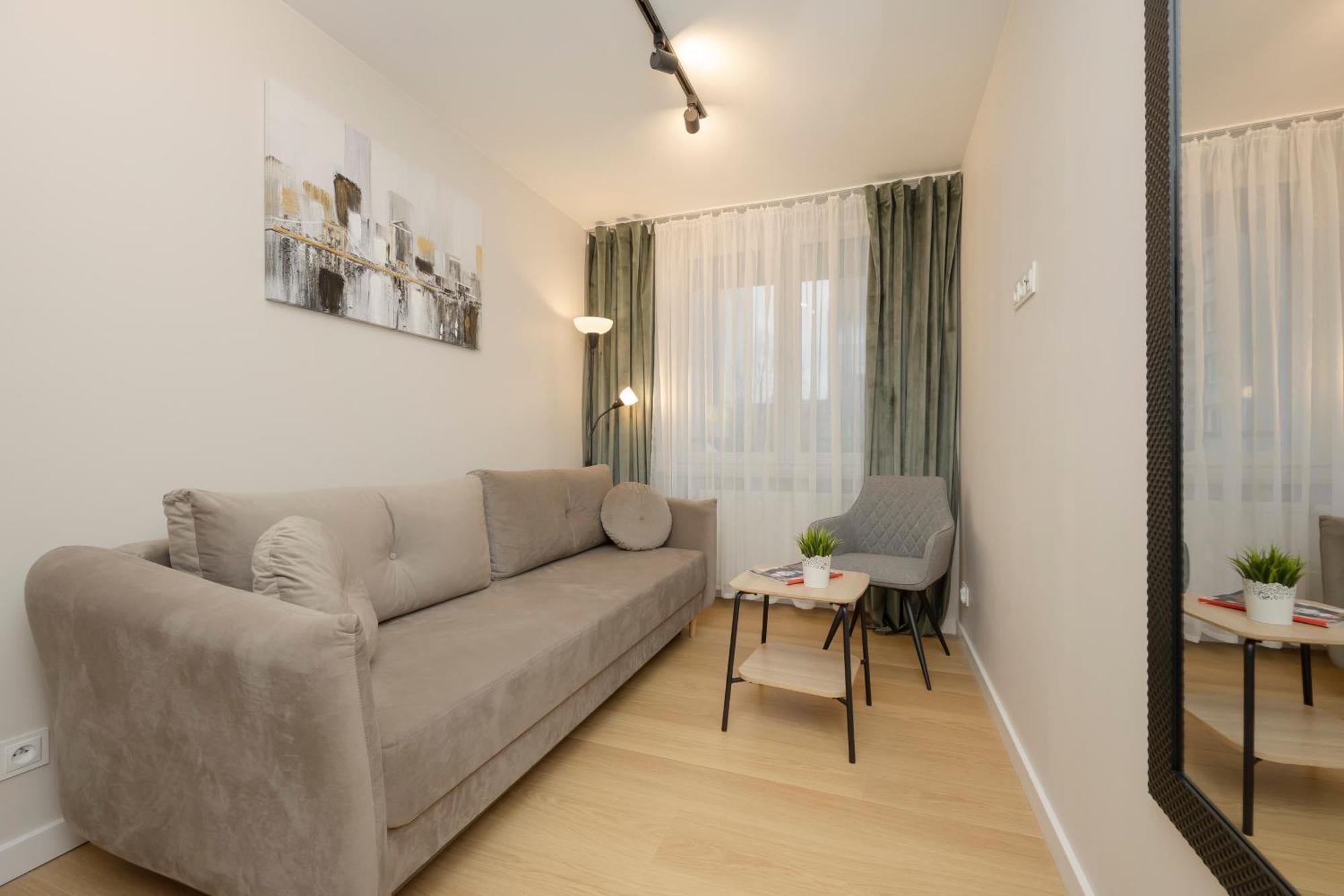 Comfortable Apartment Warsaw Wola & Balcony By Noclegi Renters Esterno foto