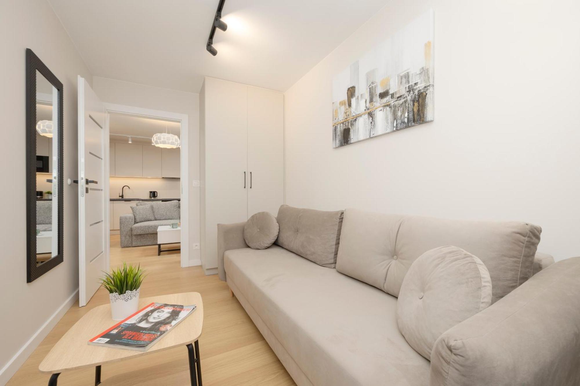 Comfortable Apartment Warsaw Wola & Balcony By Noclegi Renters Esterno foto